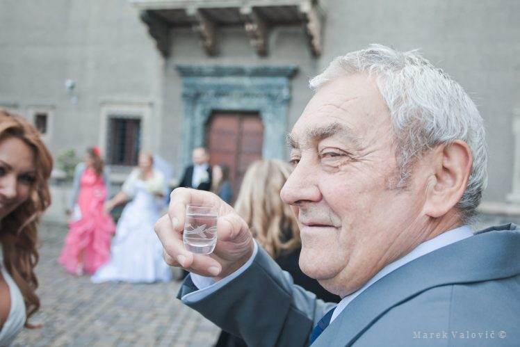 drinking wedding guest - reception