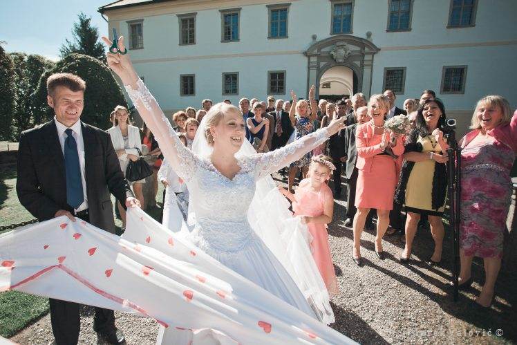 wedding traditions - Schloss Altenhof - Austria